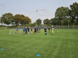 Training ST S.K.N.W.K./D.Z.C. '09 JO14-1 van dinsdag 29 augustus 2023 (2/57)